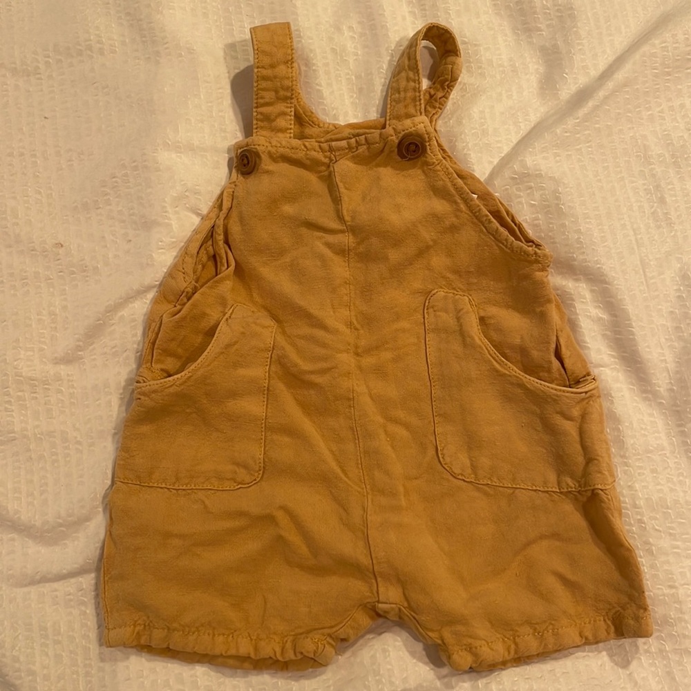 Shorts romper